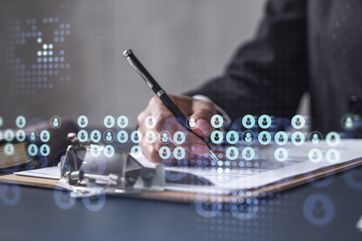 5 Reasons to Work With a Media Buyer in San Diego